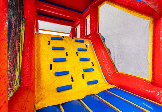 Pared de escalada en expansión de circuito de obstáculos autoconstruido Base Jump