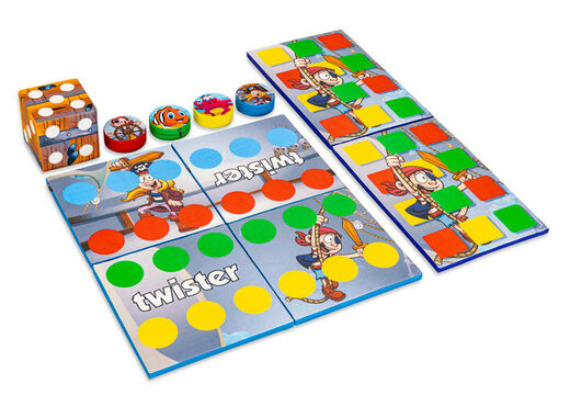 Juego colorido en la parte trasera de Softplay con temática de Piratas del Mundo Marino